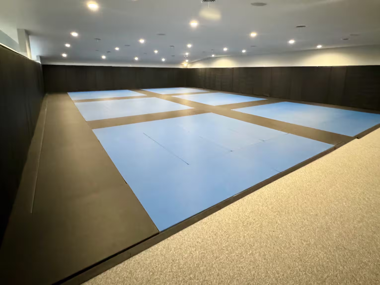 A clean and spacious gym