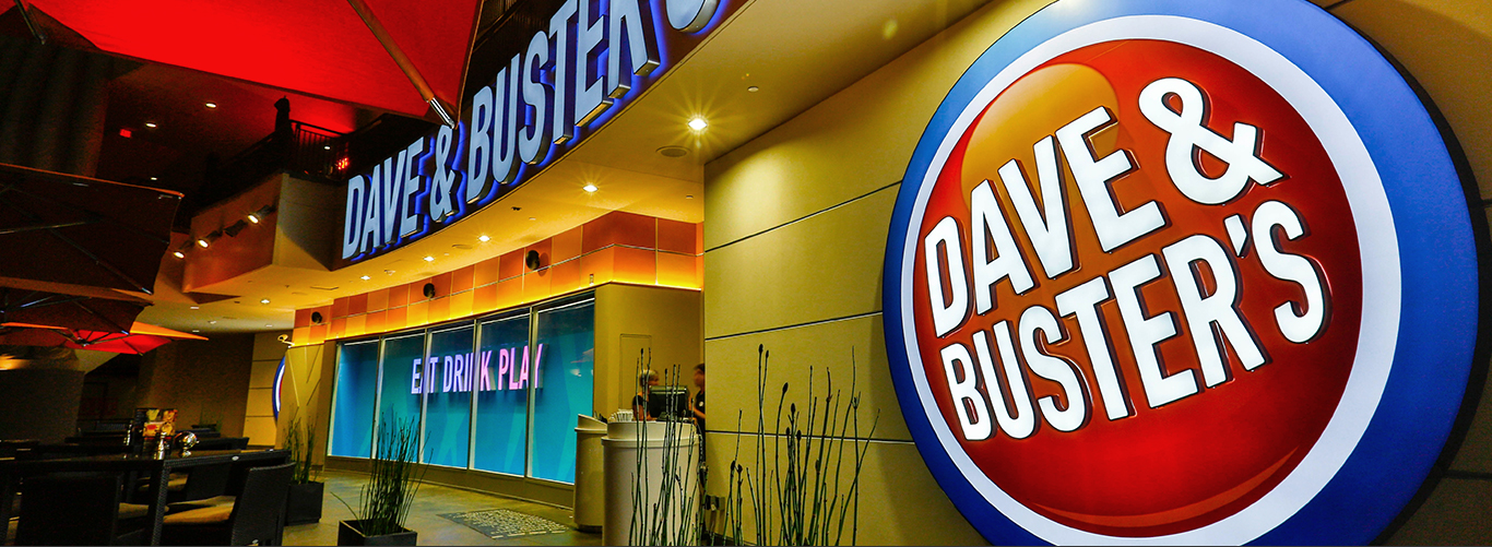 dave-and-busters-chicago-gold-coast-3