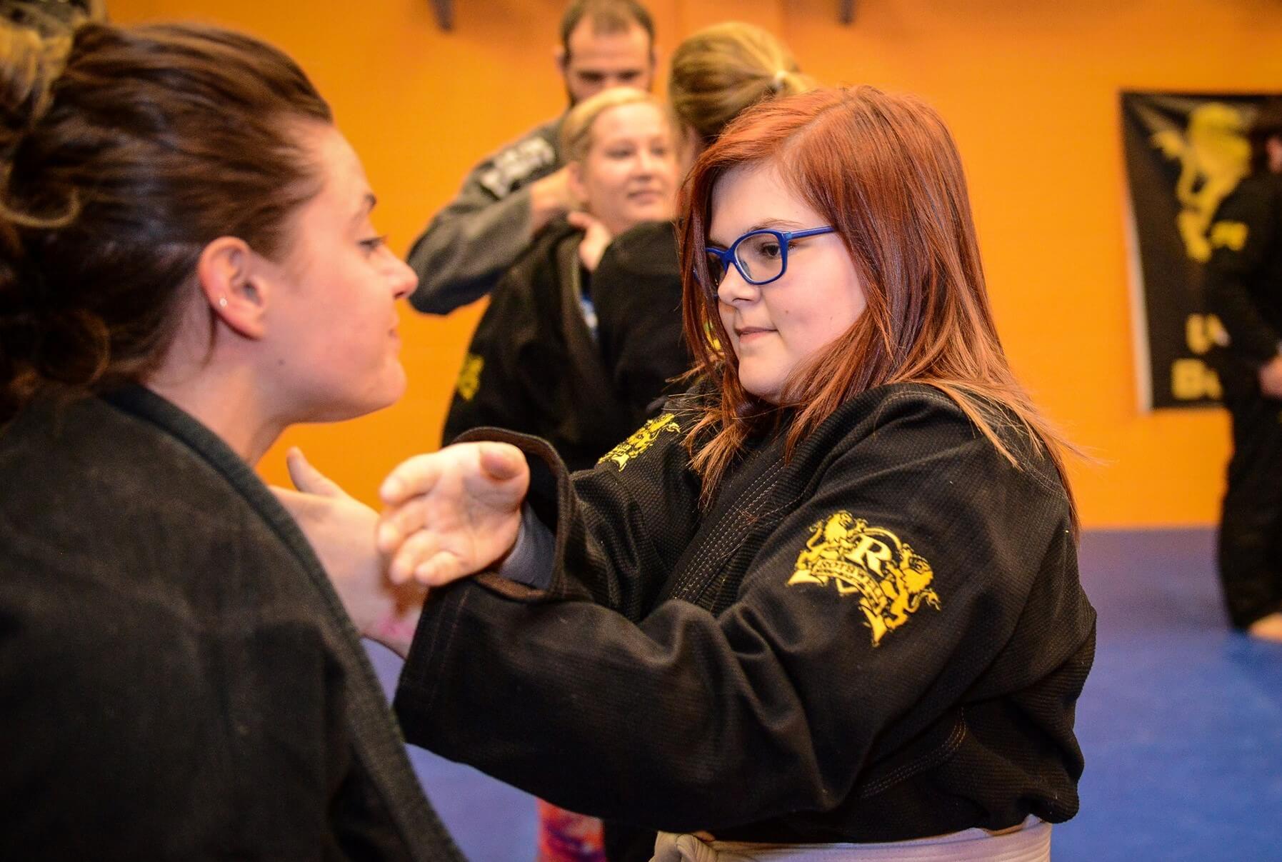 BJJ standing choke ladies sm Rothwell MMA